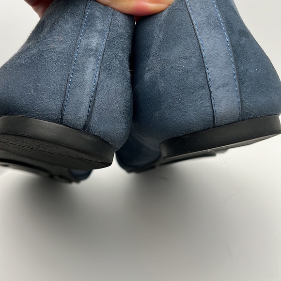 Gentle Souls by Kenneth Cole Women's Eugene Ruffle Flats Shoes in Ocean Size 9 - Picture 9 of 10